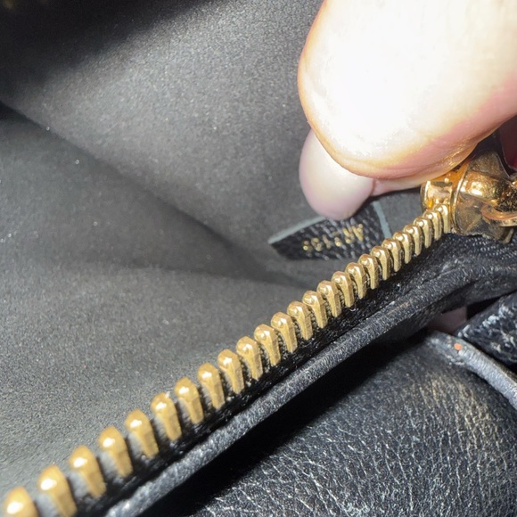 Louis Vuitton Black Crossbody Bag with Gold Accents - Picture 4 of 4